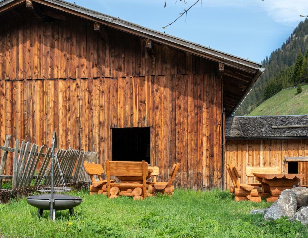 Bergwelt-M - Scheunencamping Schröcken Eksteriør billede